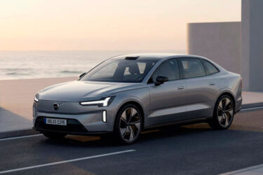 Volvo ES90 2025